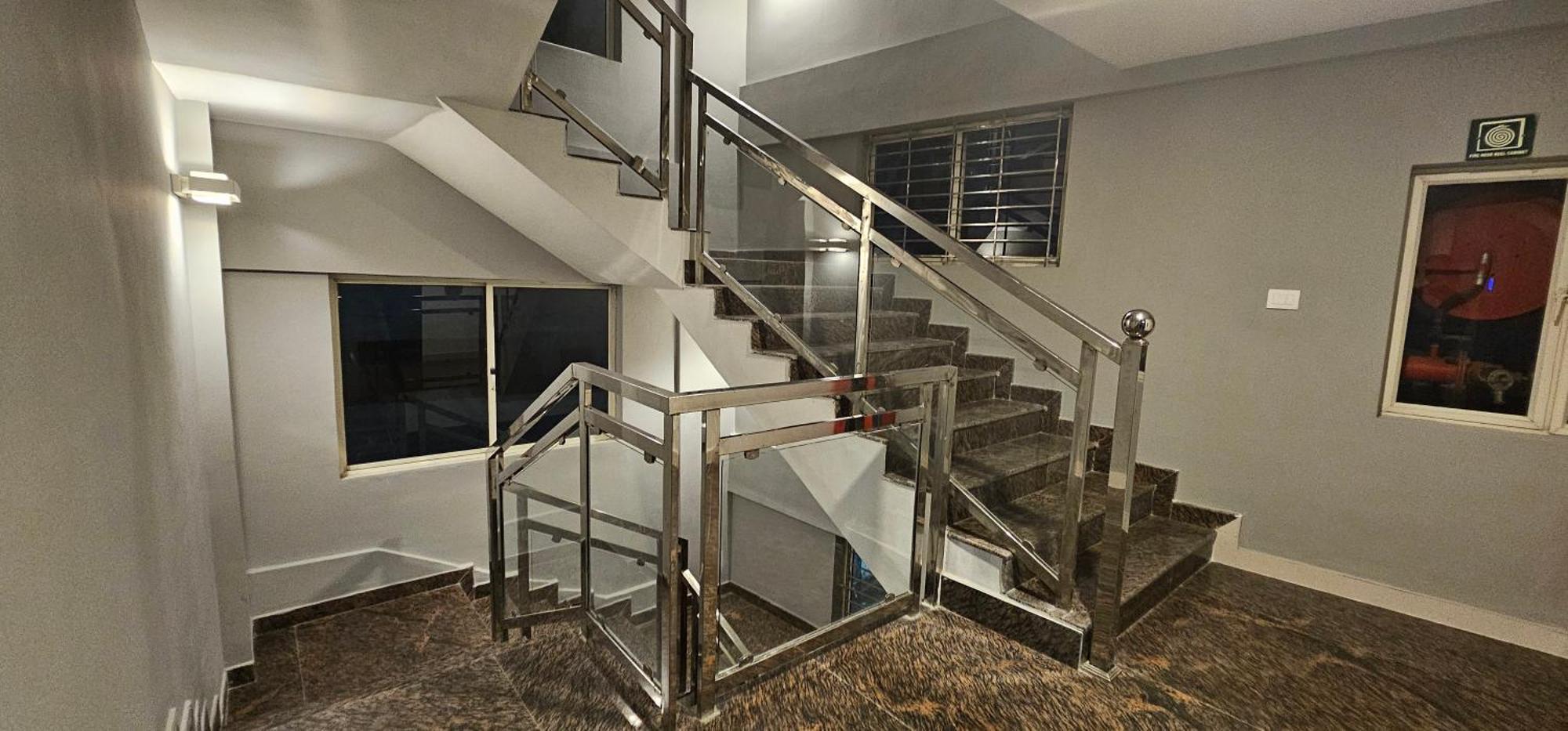Hotel B R Regency Thiruvananthapuram Екстер'єр фото